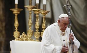 Papa Franjo izašao iz bolnice: Osjeća se bolje nego ranije